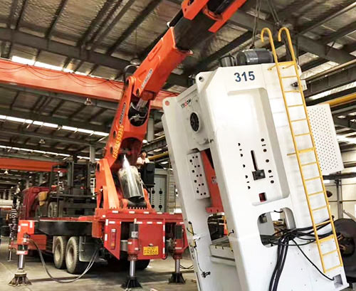 渑池提升工作效率，选择优质折臂吊租赁服务