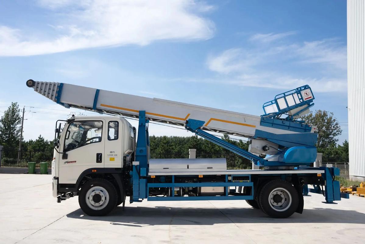 渑池云梯上料车租赁费用