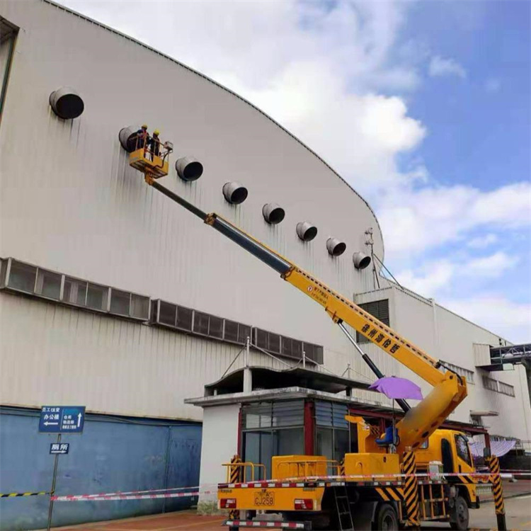 渑池高空作业车出租服务：专业广告牌安装解决方案