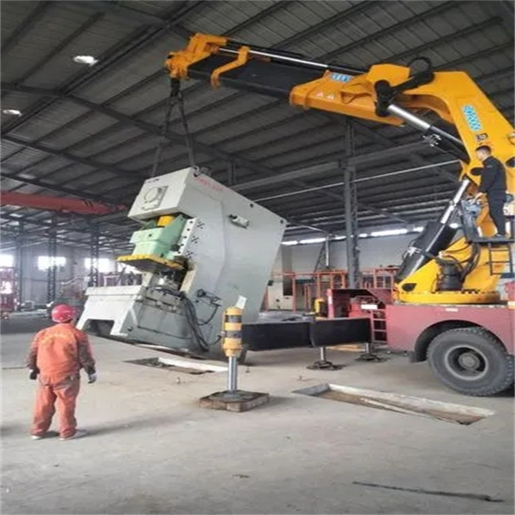 渑池80吨折臂吊车出租附近电话