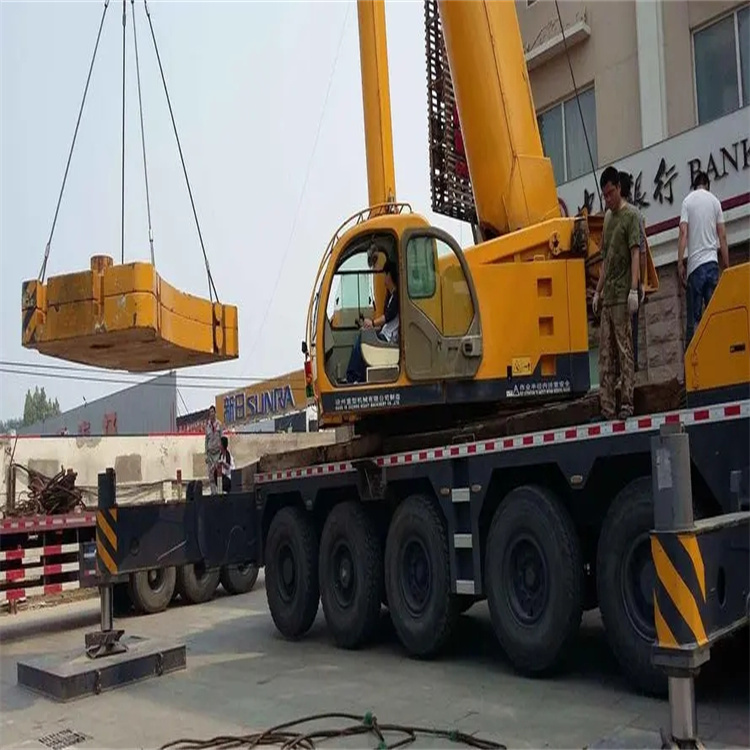 渑池当地吊车出租|机器吊装|75吨|工厂搬迁服务